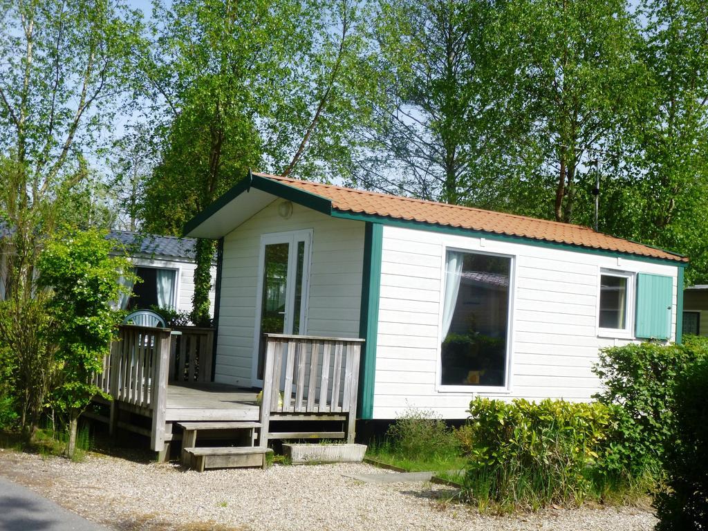 Caravaning Les Tourterelles Ран-дю-Флие Екстериор снимка